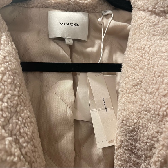 Vince Teddy / Sherpa Shacket - Picture 2 of 3